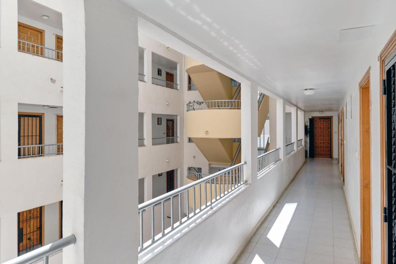 Apartament Studio Agave Torrevieja Zewnętrze zdjęcie
